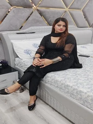 Call Girl in Kashipur